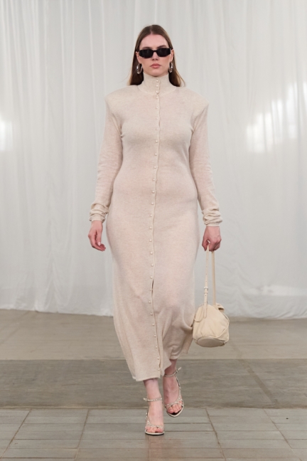 ss26-copenhagen-fashion-week-rotate-runway-2x3-james-cochrane-10