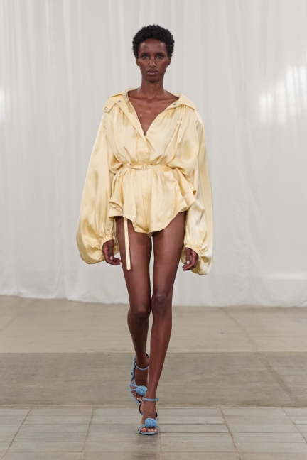 ss26-copenhagen-fashion-week-rotate-runway-2x3-james-cochrane-21