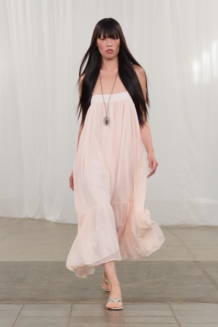 ss26-copenhagen-fashion-week-rotate-runway-2x3-james-cochrane-23