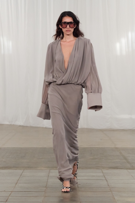 ss26-copenhagen-fashion-week-rotate-runway-2x3-james-cochrane-5