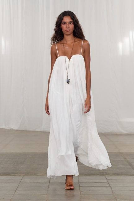 ss26-copenhagen-fashion-week-rotate-runway-2x3-james-cochrane-6