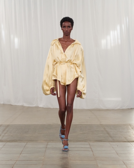 ss26-copenhagen-fashion-week-rotate-runway-4x5-james-cochrane-21