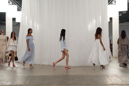 ss26-copenhagen-fashion-week-rotate-runway-4x5-james-cochrane-29