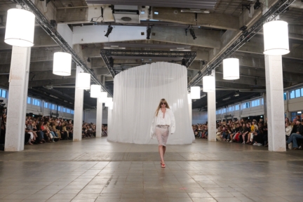 ss26-copenhagen-fashion-week-rotate-runway-4x5-james-cochrane-50