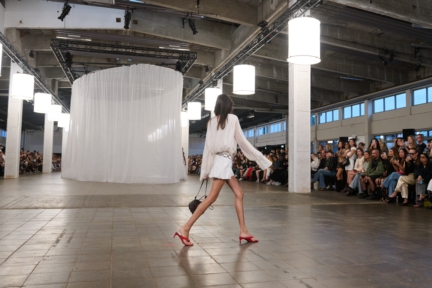 ss26-copenhagen-fashion-week-rotate-runway-4x5-james-cochrane-54