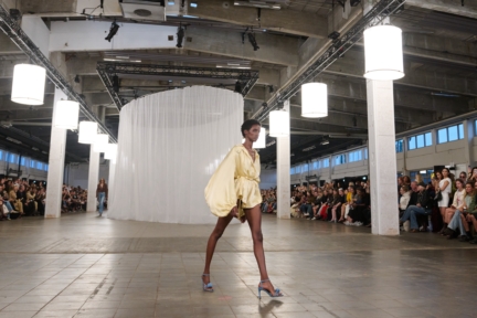 ss26-copenhagen-fashion-week-rotate-runway-4x5-james-cochrane-58