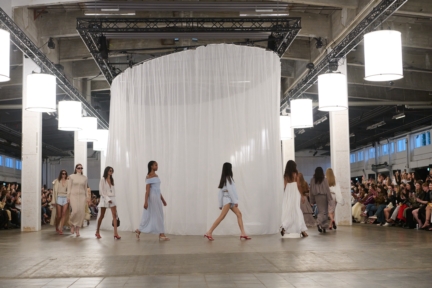 ss26-copenhagen-fashion-week-rotate-runway-4x5-james-cochrane-64