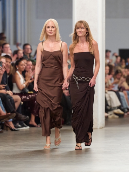 ss26-copenhagen-fashion-week-rotate-runway-4x5-james-cochrane-74