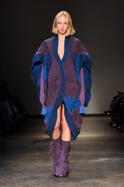 ss26-copenhagen-fashion-week-the-royal-danish-academy-runway-2x3-james-cochrane-50