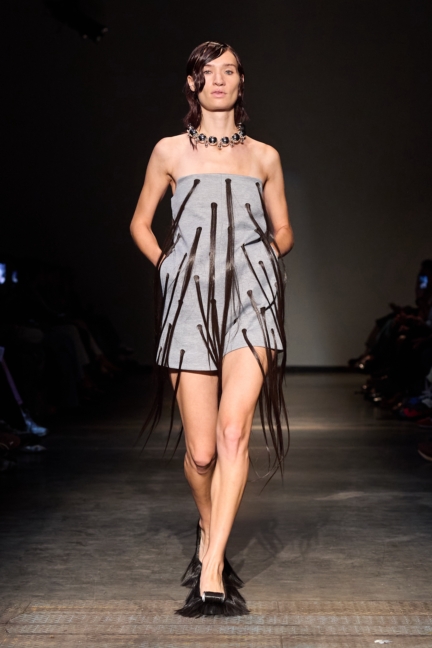 ss26-copenhagen-fashion-week-the-royal-danish-academy-runway-2x3-james-cochrane-60