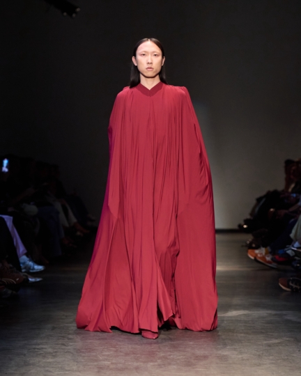 ss26-copenhagen-fashion-week-the-royal-danish-academy-runway-4x5-james-cochrane-35