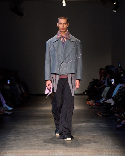 ss26-copenhagen-fashion-week-the-royal-danish-academy-runway-4x5-james-cochrane-37