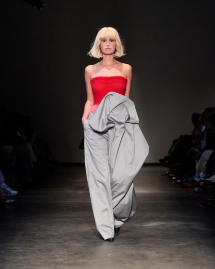 ss26-copenhagen-fashion-week-the-royal-danish-academy-runway-4x5-james-cochrane-5