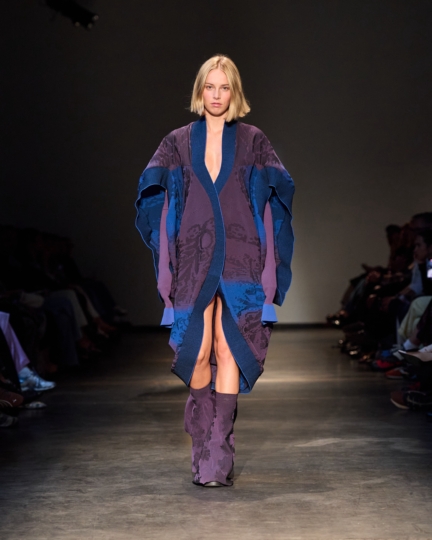 ss26-copenhagen-fashion-week-the-royal-danish-academy-runway-4x5-james-cochrane-50