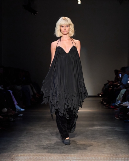 ss26-copenhagen-fashion-week-the-royal-danish-academy-runway-4x5-james-cochrane-55