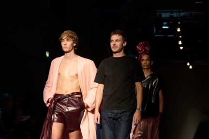 ss26-copenhagen-fashion-week-the-royal-danish-academy-runway-4x5-james-cochrane-81
