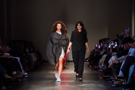 ss26-copenhagen-fashion-week-the-royal-danish-academy-runway-4x5-james-cochrane-89