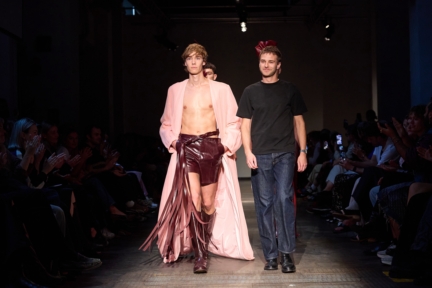 ss26-copenhagen-fashion-week-the-royal-danish-academy-runway-4x5-james-cochrane-91