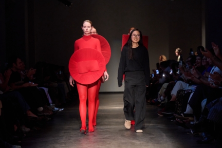 ss26-copenhagen-fashion-week-the-royal-danish-academy-runway-4x5-james-cochrane-97