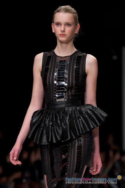 jack_hardy_lfw2010_dsc8784