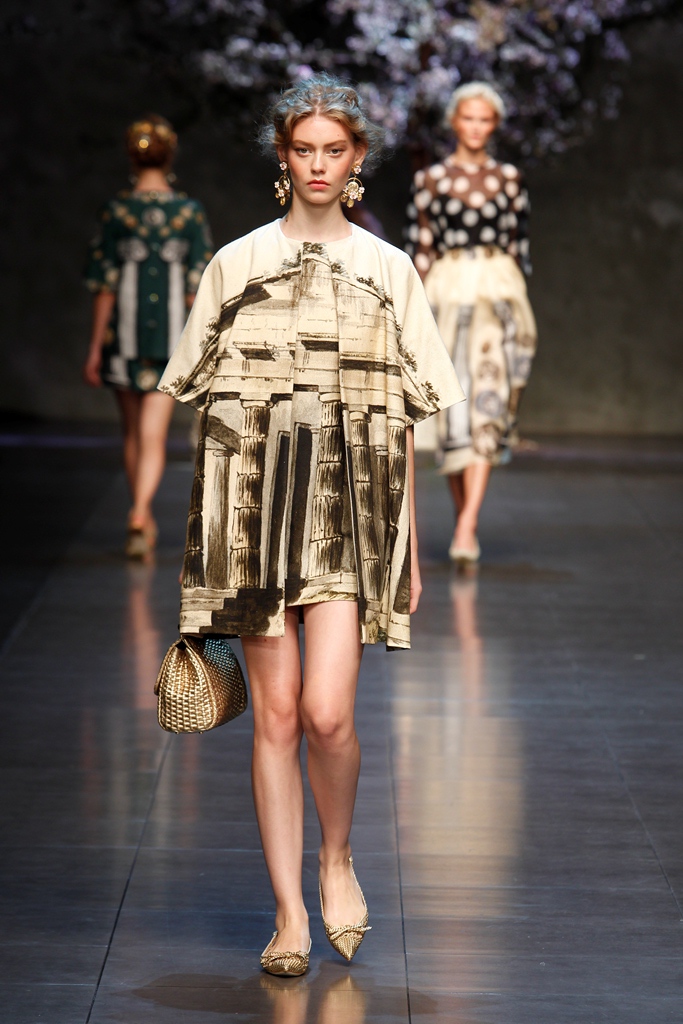 dolcegabbana-womens-show-ss-2014-24