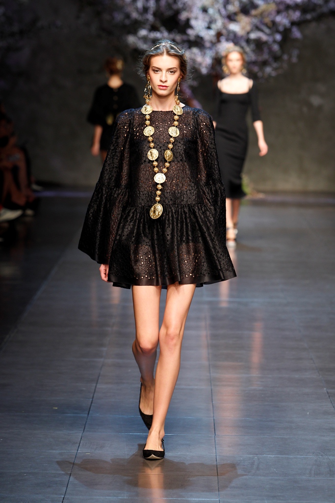 dolcegabbana-womens-show-ss-2014-48