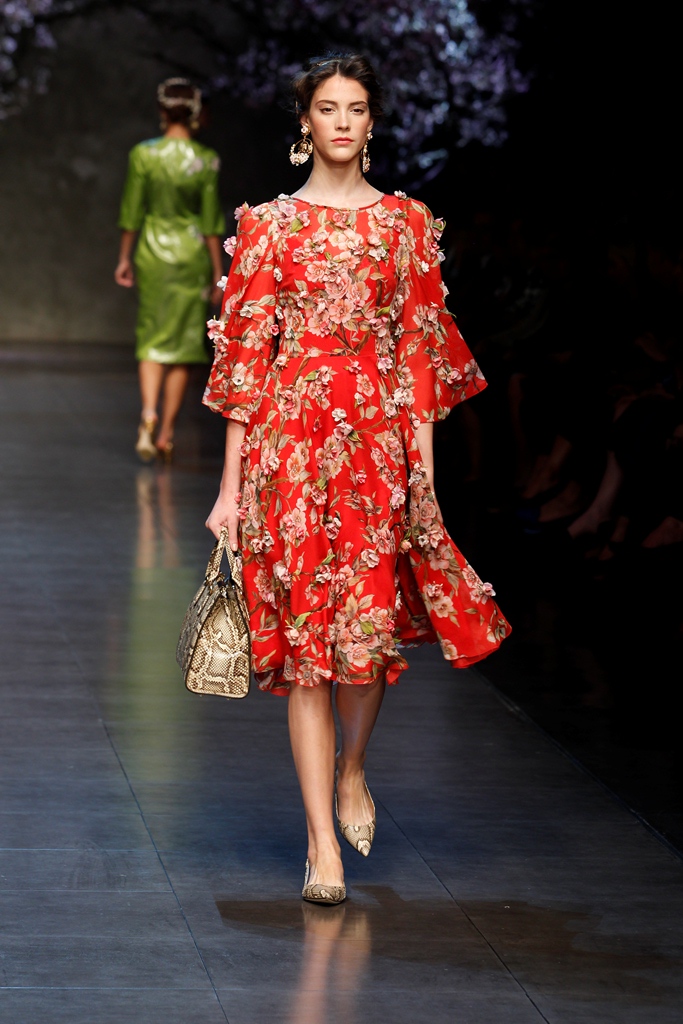 dolcegabbana-womens-show-ss-2014-68