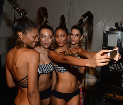 dolores-cortes-mercedes-benz-fashion-week-miami-swim-2015-backstage-118