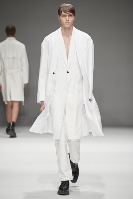 dressedundressed-japan-fashion-week-spring-summer-2015-8