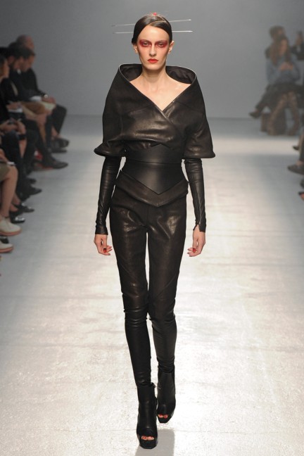 gareth_pugh_023