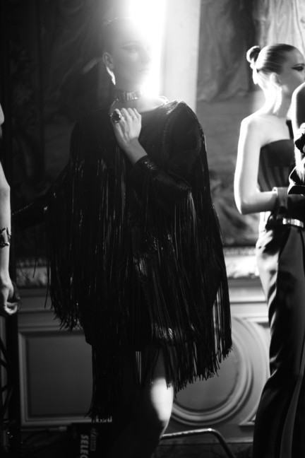 versace-haute-couture-autumn-winter-2014-2015-backstage-246