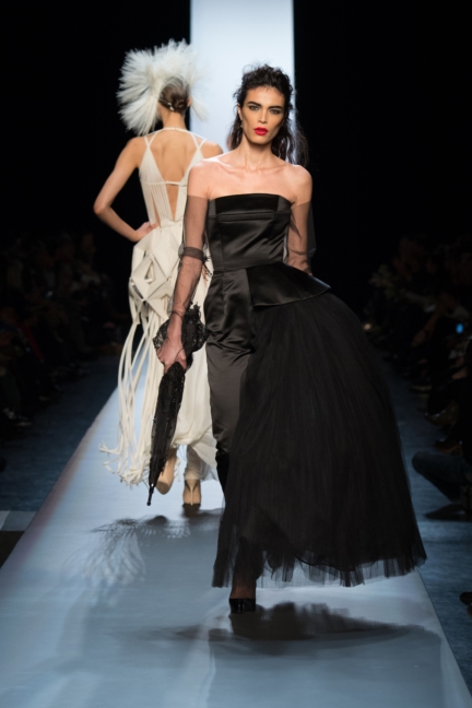 jean-paul-gaultier-paris-haute-couture-spring-summer-2015-runway-63