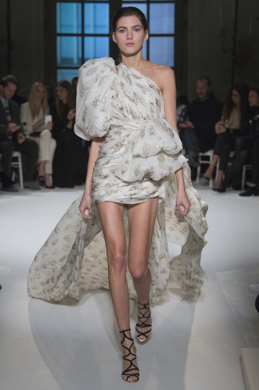 giambattista-valli-haute-couture-12-look-18