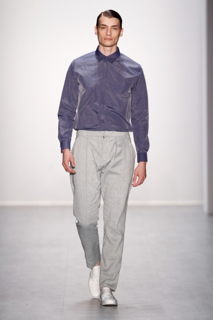 hien-le-mercedes-benz-fashion-week-berlin-spring-summer-2015-26