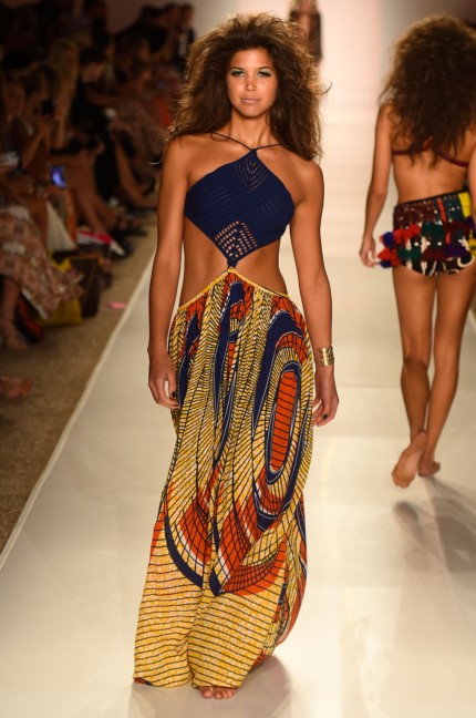 indah-mercedes-benz-fashion-week-miami-swim-2015-114