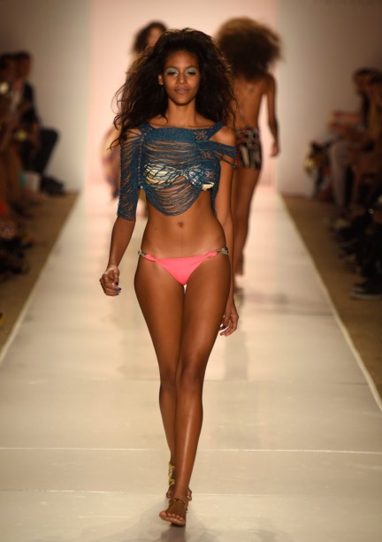 indah-mercedes-benz-fashion-week-miami-swim-2015-119