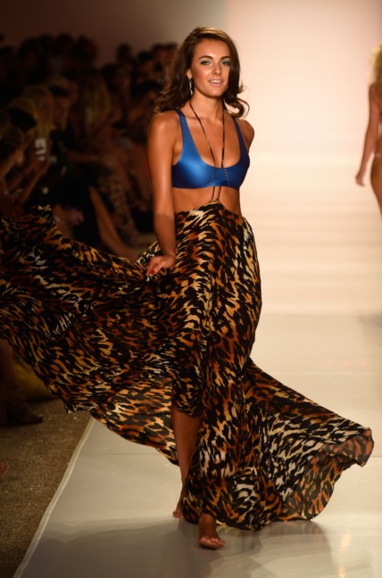 indah-mercedes-benz-fashion-week-miami-swim-2015-148