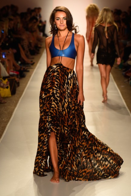 indah-mercedes-benz-fashion-week-miami-swim-2015-72