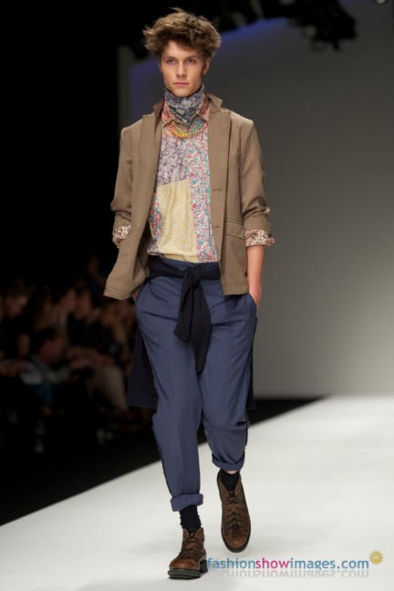 jack_hardy_lfw2010_dsc8657