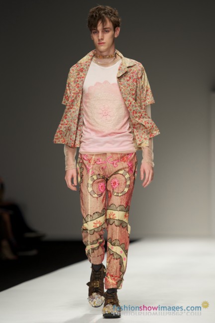 jack_hardy_lfw2010_dsc8689