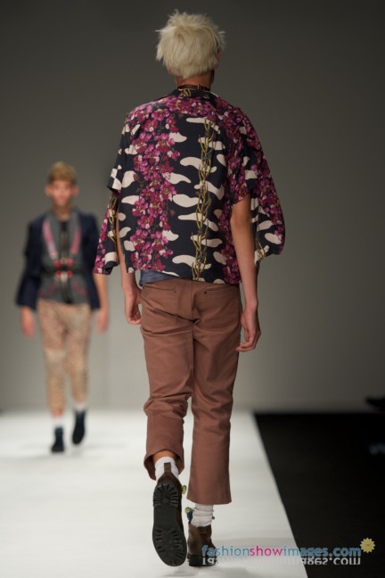 jack_hardy_lfw2010_dsc8775