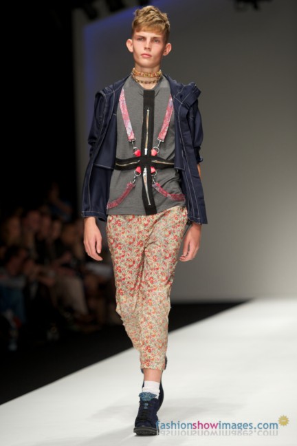 jack_hardy_lfw2010_dsc8781