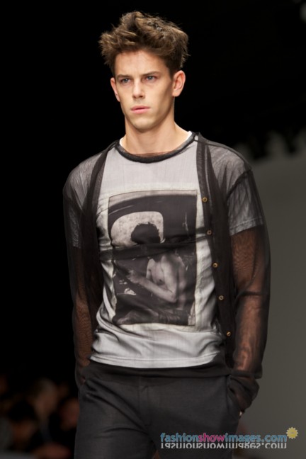 jack_hardy_lfw2010_dsc8922