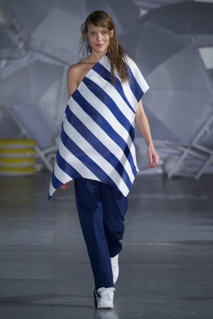 jacquemus-paris-fashion-week-spring-summer-2015-17