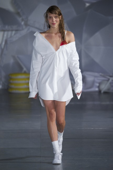 jacquemus-paris-fashion-week-spring-summer-2015-2