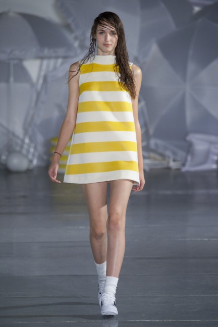 jacquemus-paris-fashion-week-spring-summer-2015-21