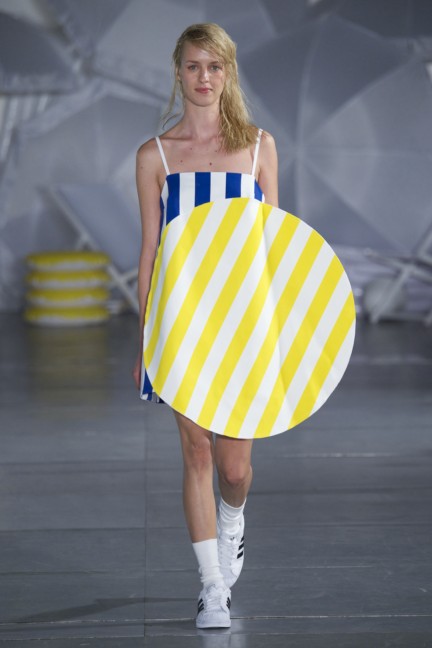jacquemus-paris-fashion-week-spring-summer-2015-31