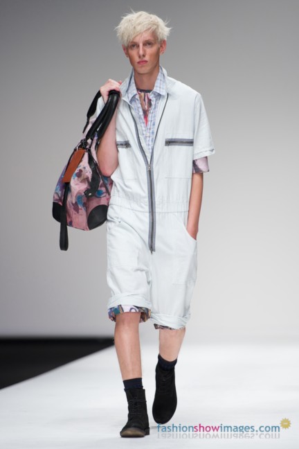 jack_hardy_lfw2010_dsc9847