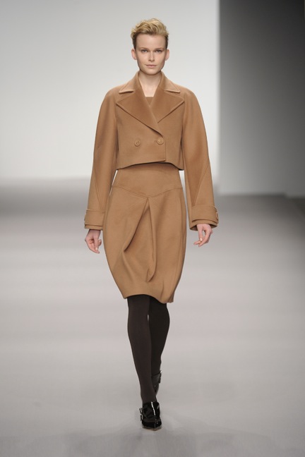 aw12-look_001