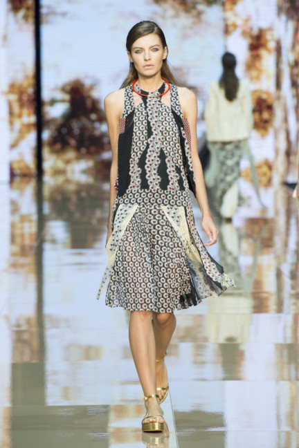 just-cavalli-milan-fashion-week-spring-summer-2015-31